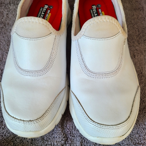 Skechers Relaxed Fit Memory Foam Slip Resistant Slip On Nurse Work Sneakers 5 - Picture 4 of 15